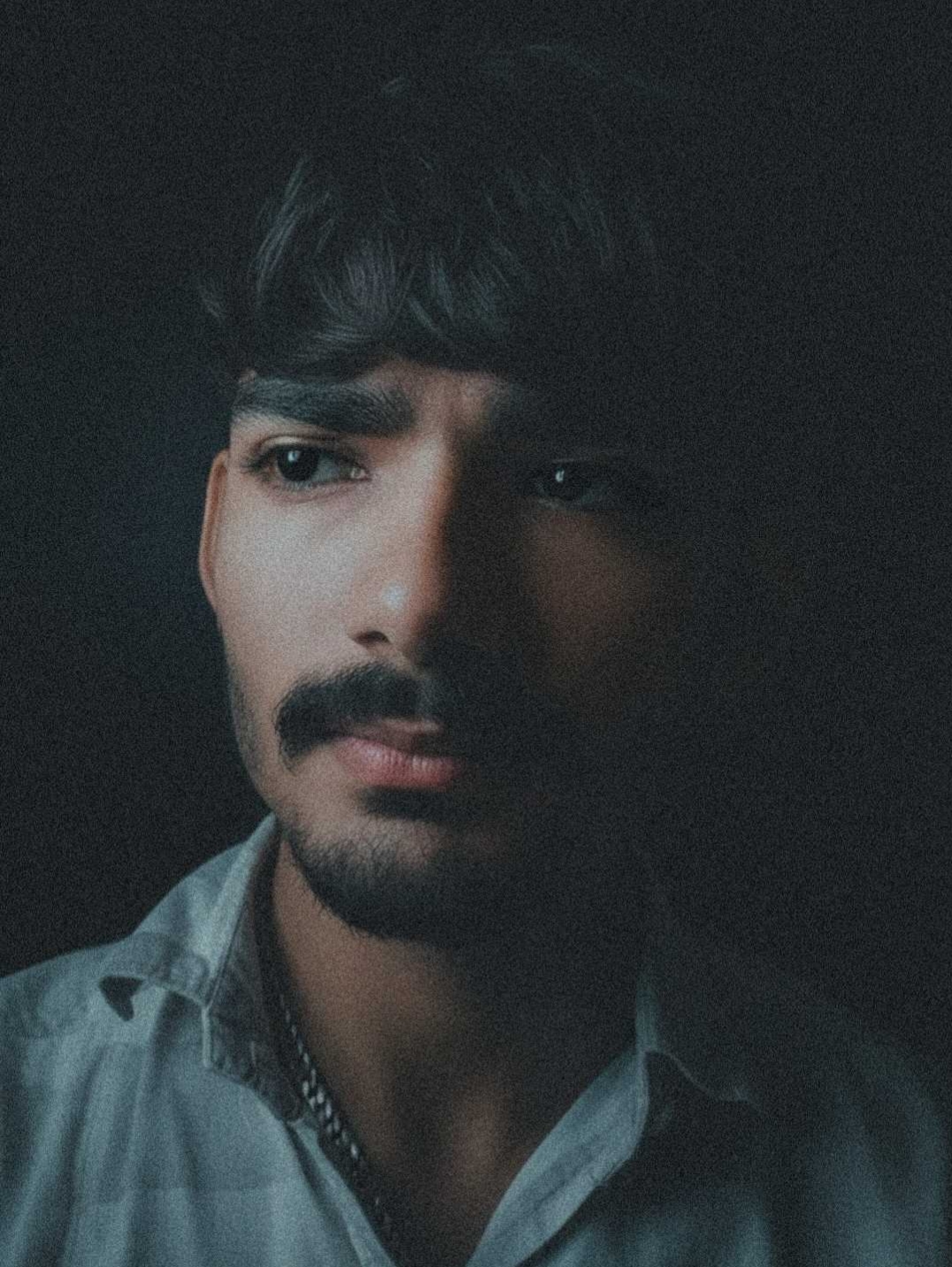 Dhruv Beniwal — Founder & Creative Director of AXVELO